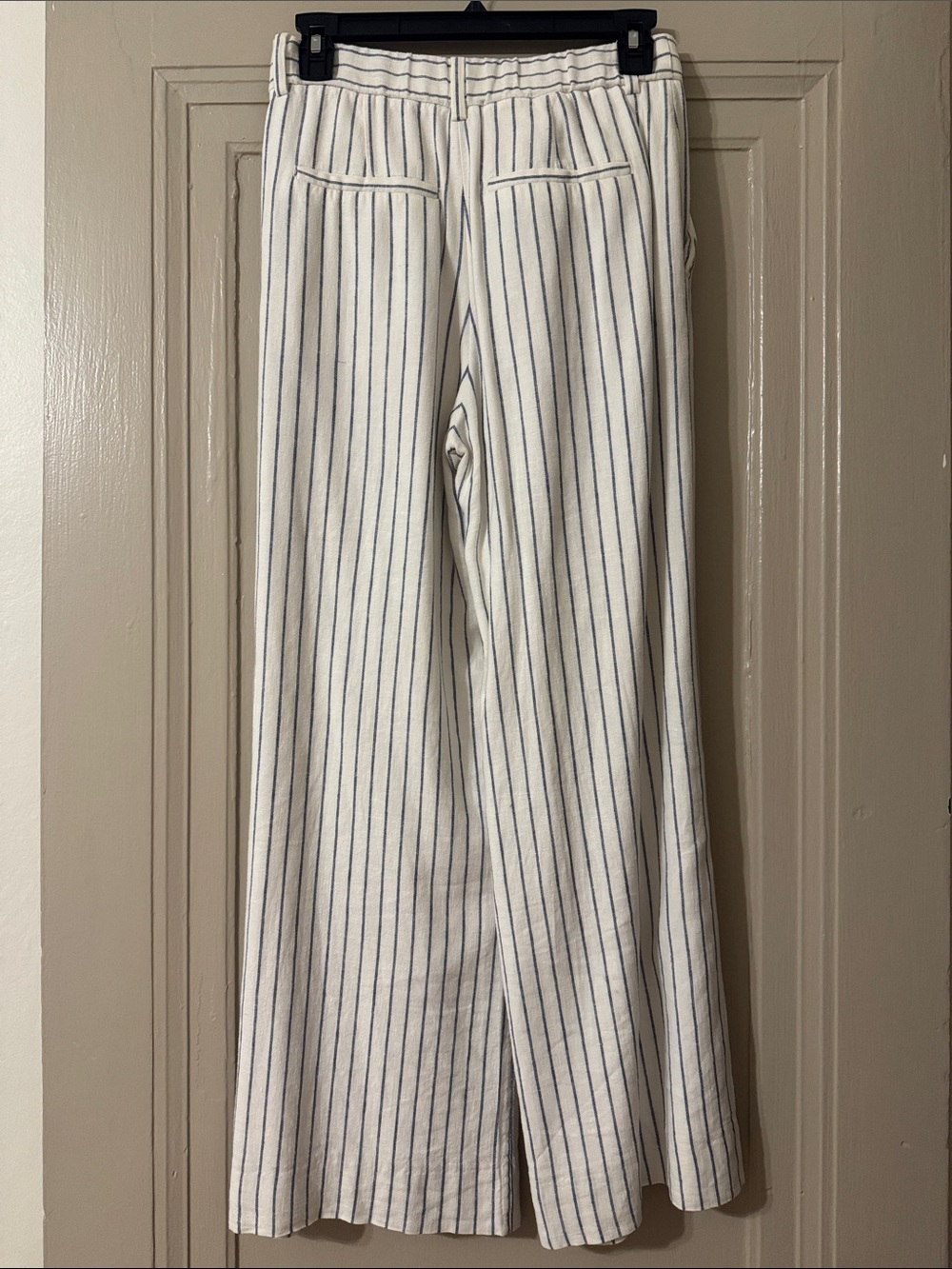 Abercrombie & Fitch White Wide-Leg Pinstripe Trousers - Picture 3 of 5